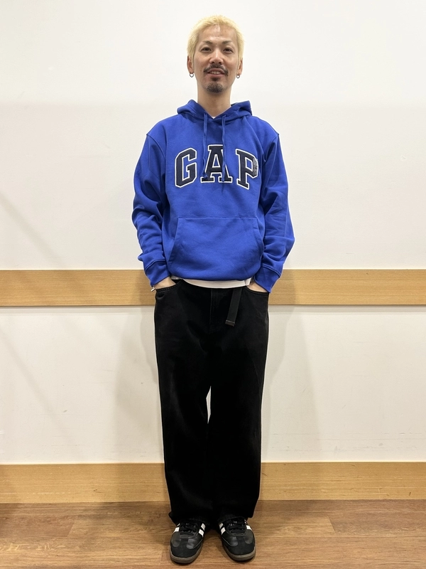 【ロゴパーカー】