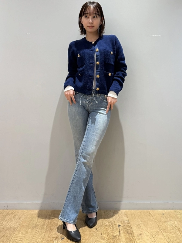 GAPSTUDIO フレアデニムでワントーンコーデ♡