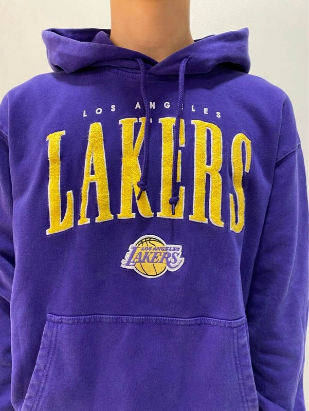 NBAコラボ レイカーズのスタイリング | Gap公式オンラインストア