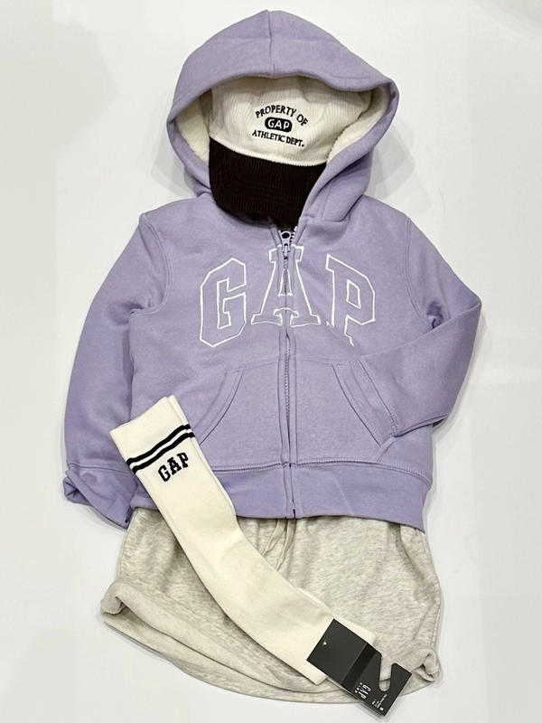 GAPロゴボアパーカー