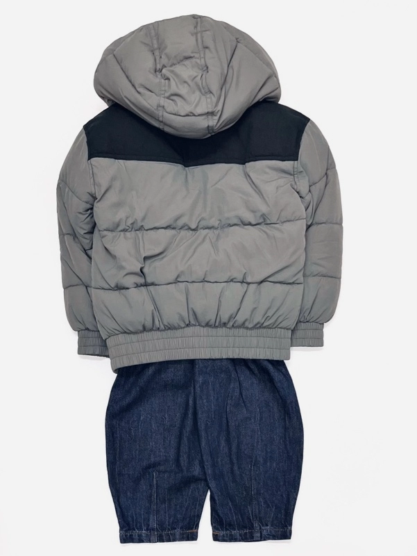 NBAコラボ】ニューヨーク ニックスパーカーのスタイリング | Gap公式