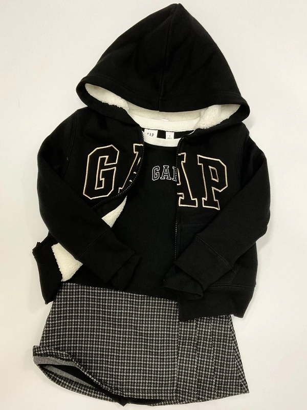 人気のボアパーカーコーデ☆