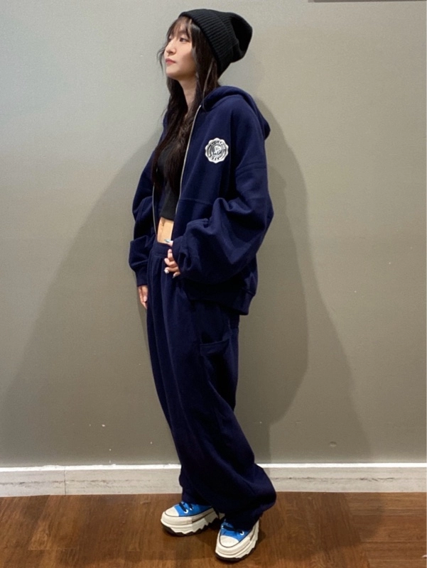 【新作】スウェットセットアップコーデ