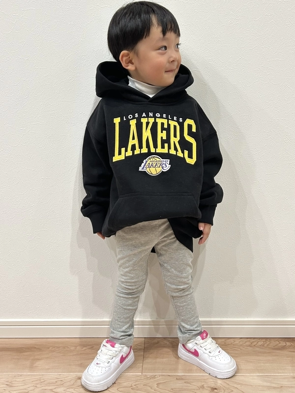 GAP✖️NBA かっこいいフーディが登場！のスタイリング | Gap公式