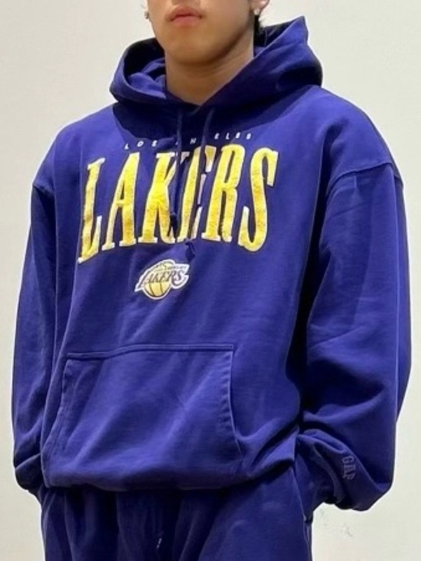 NBAコレクション】ロサンゼルス レイカーズのスタイリング | Gap公式