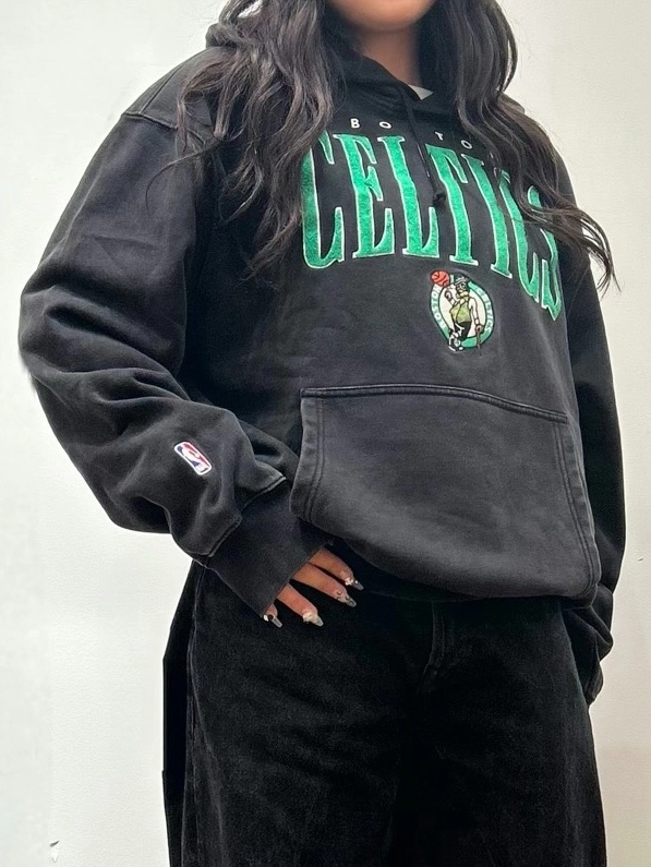 NBAコレクション】ボストンセルティックスのスタイリング | Gap公式