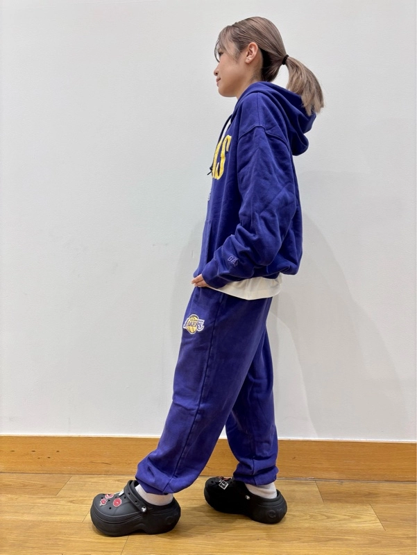 新品未使用GAP &NBAコラボセットアップ New】GAP×NBAコラボセットアップのスタイリング | Gap公式オンラインストア