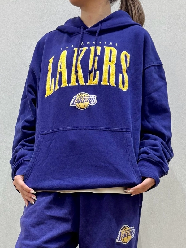 新品未使用GAP &NBAコラボセットアップ New】GAP×NBAコラボセットアップのスタイリング | Gap公式オンラインストア