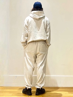 NEW》NBA〝KNICKS〟セットアップのスタイリング | Gap公式オンラインストア