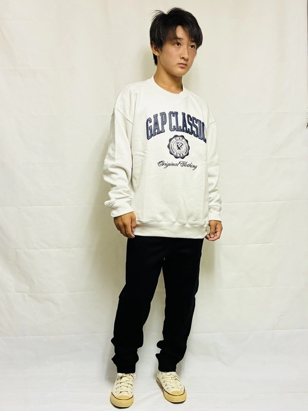 キッズ【GAPグラフィックロゴトレーナー】リンクコーデ