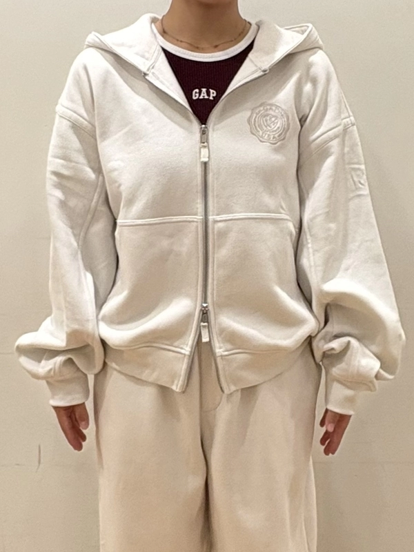 ダブルジップセットアップ♪のスタイリング | Gap公式オンラインストア