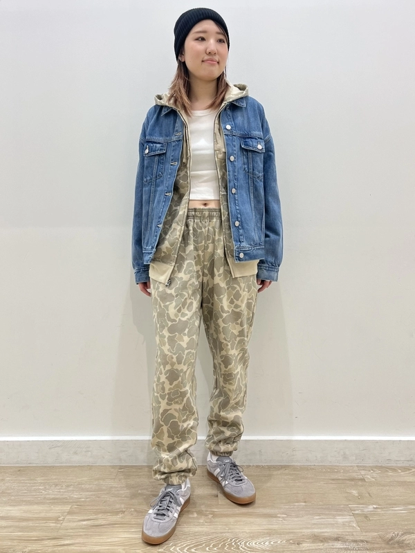 新作！カモフラ柄セットアップのスタイリング | Gap公式オンラインストア