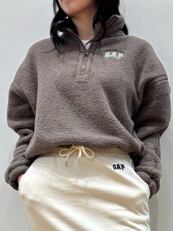 New】ボアハーフジップのスタイリング | Gap公式オンラインストア