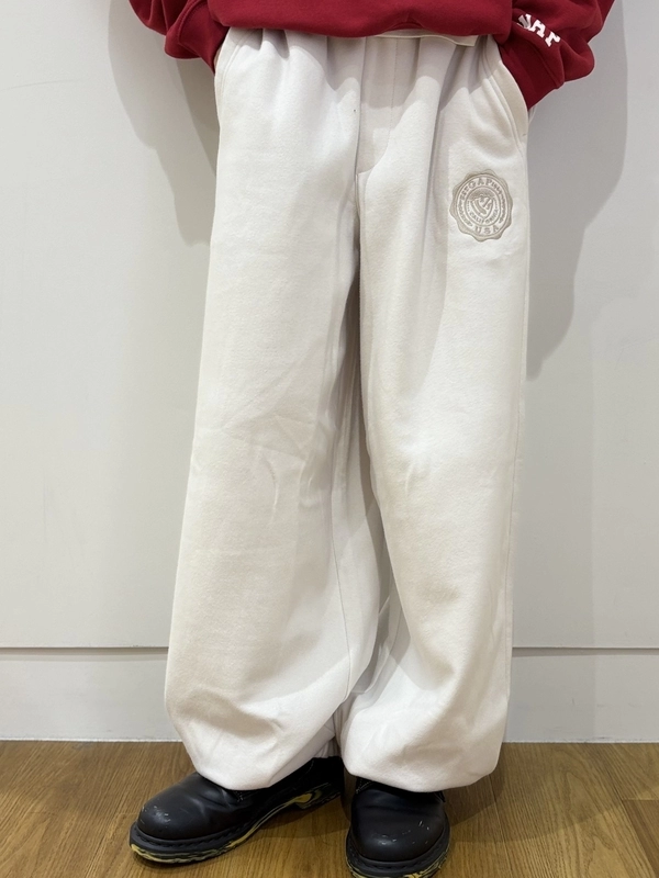 NAPスウェットのスタイリング | Gap公式オンラインストア