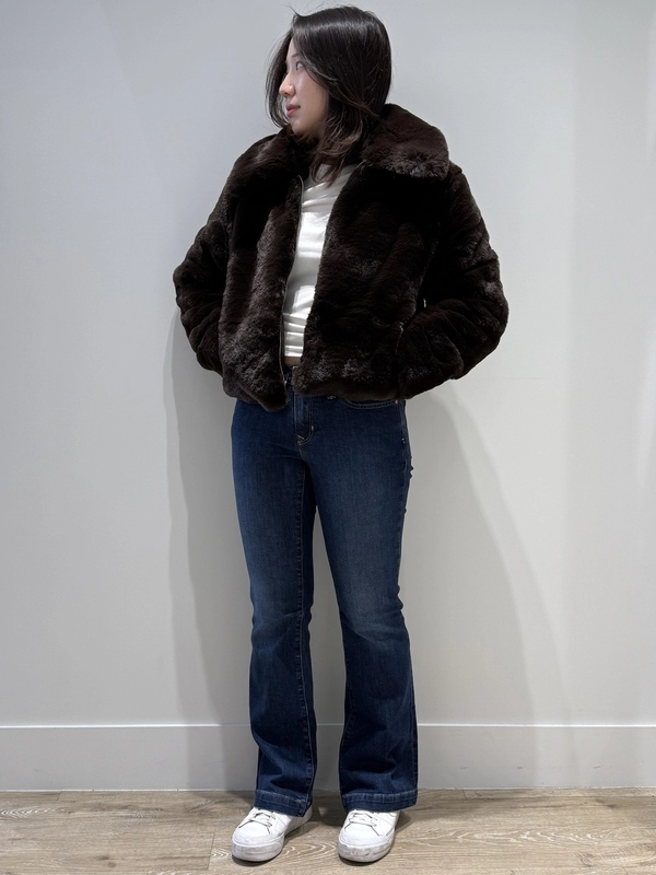 【ファー】アウター×デニム