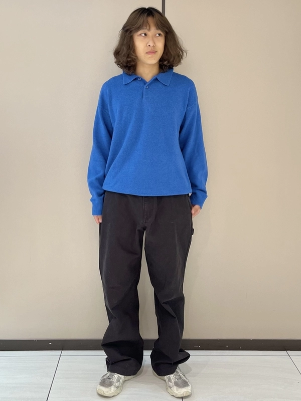 目の醒めるような青