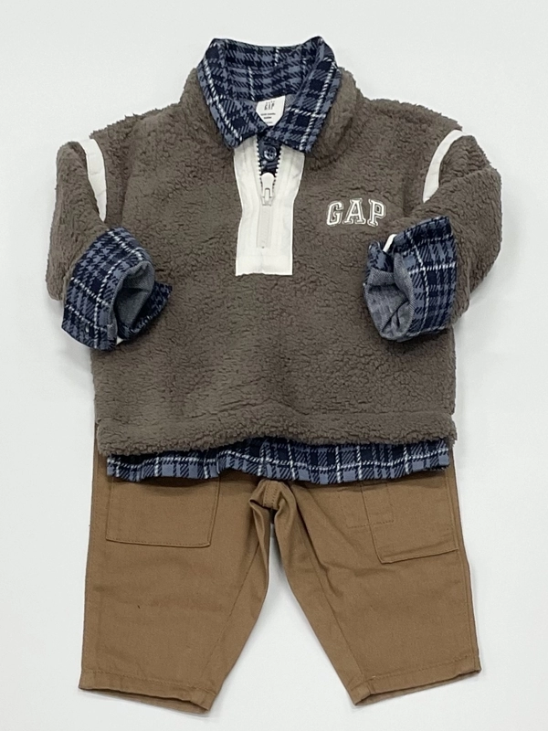 秋のお出かけも、シックに⭐︎