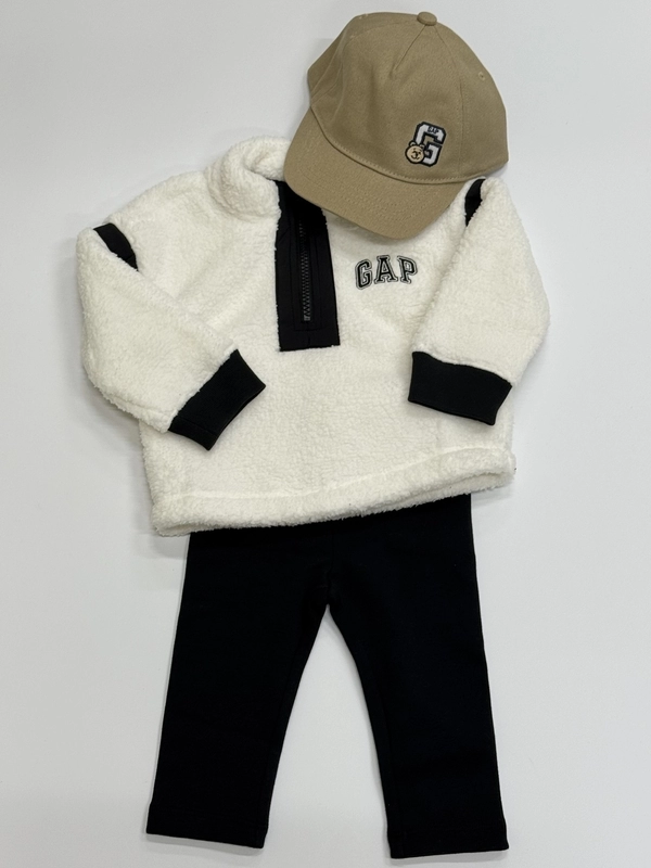 モノトーンコーデ