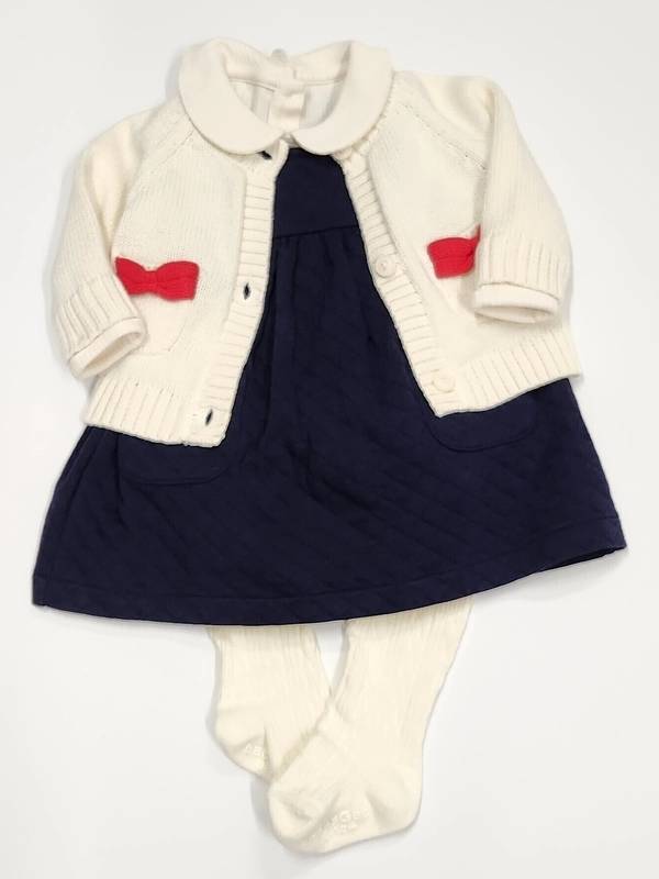 リボンがポイント!!オケージョンコーデ!!