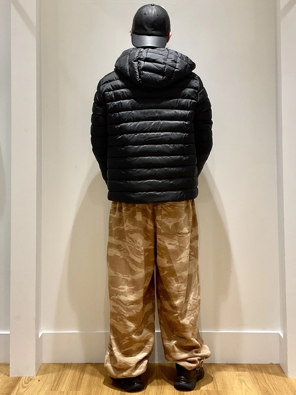 カモフラ柄スウェットセットアップ×定番アウター | Gap公式オンライン