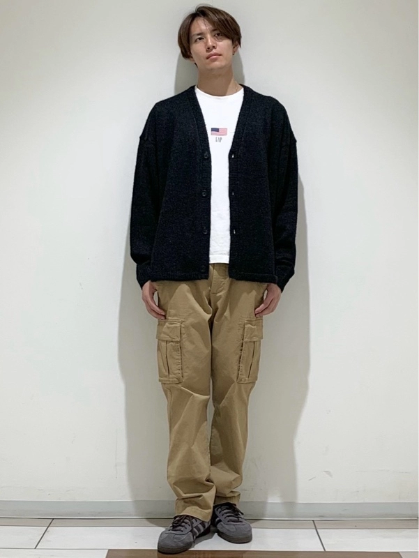オーバーサイズカーデガンコーデ