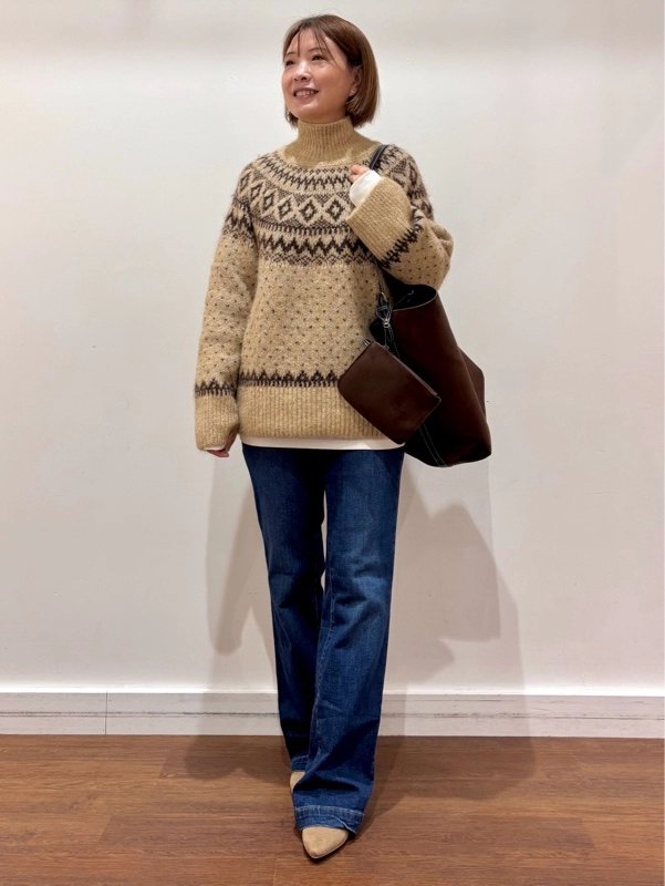 『オーバーサイズタートルネックセーター&新作デニムコーデ』