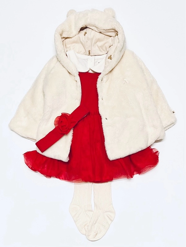 ボアふわふわくまさんポンチョ ホリデーコーデ