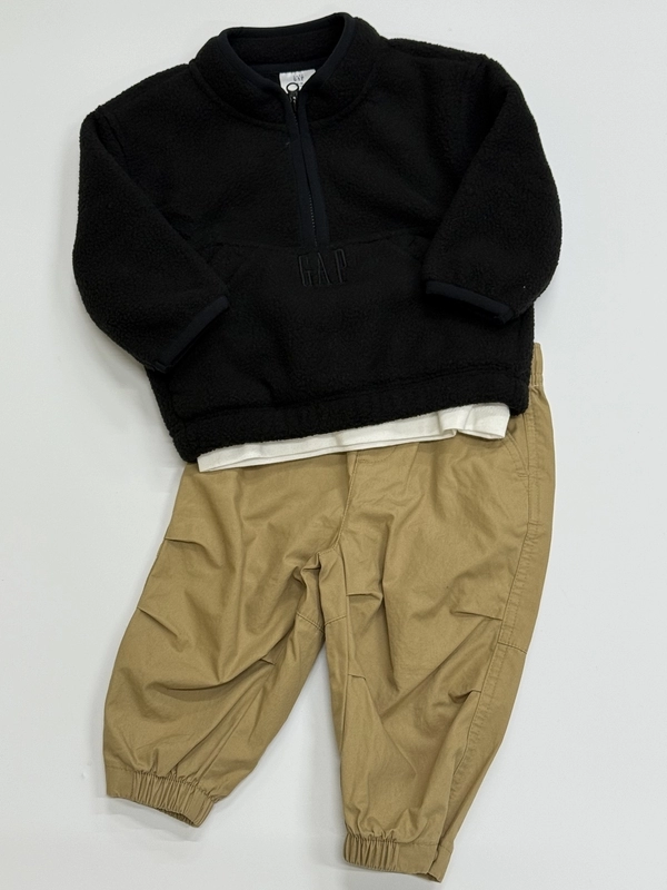 【家族でお揃いも可】シェルパーコーデ