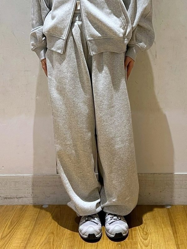 ダブルジップアップパーカー】セットアップのスタイリング | Gap公式