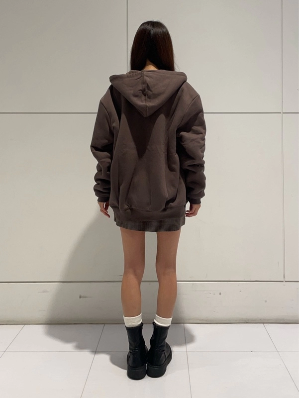 ボアパーカー】ブラウンコーデのスタイリング | Gap公式オンラインストア