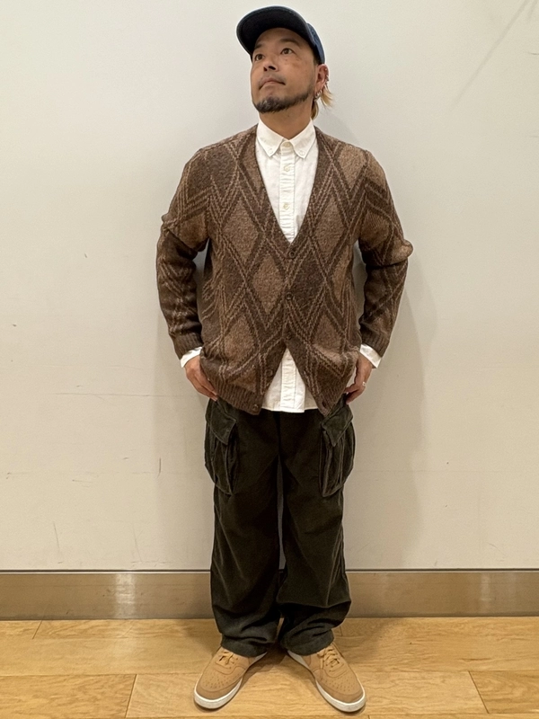 おしゃれ！コーデュロイカーゴパンツ