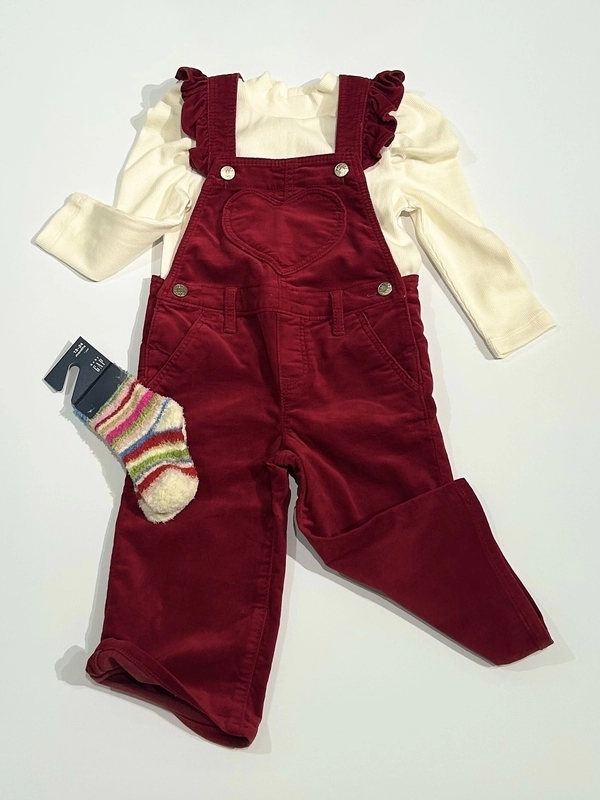 上品なオーバーオールコーデ♡