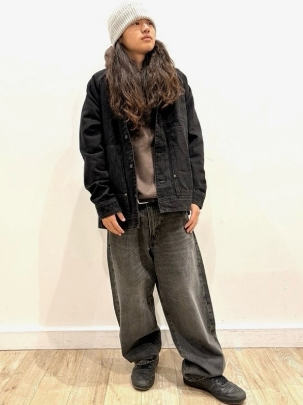 大人パーカーコーデ！