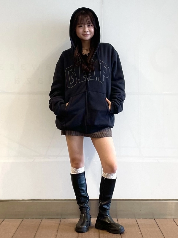 【大人気】ボアパーカーコーデ