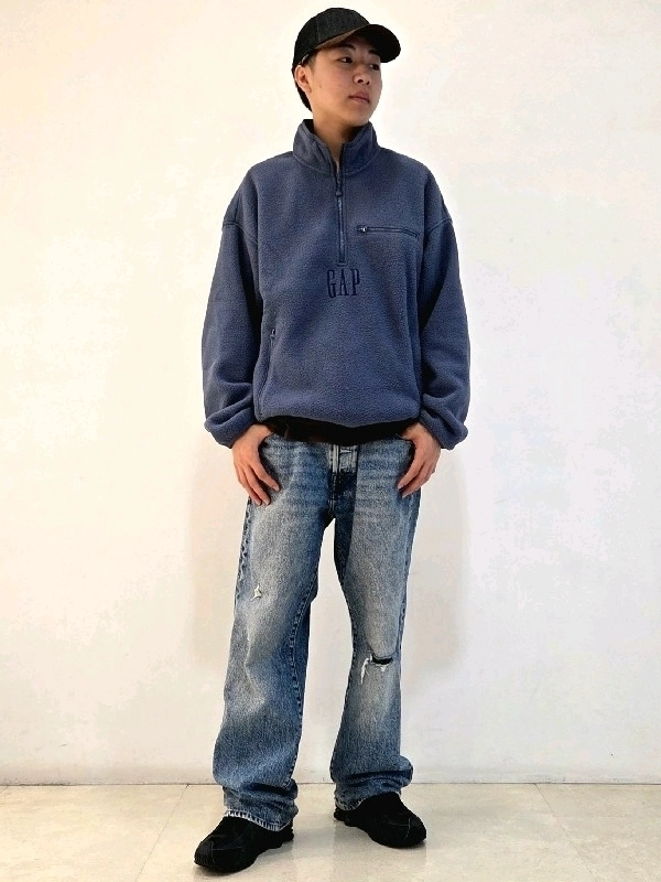 あったかロゴフリース