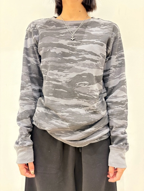 大人気】KIDS迷彩サーマルTシャツのスタイリング | Gap公式オンライン