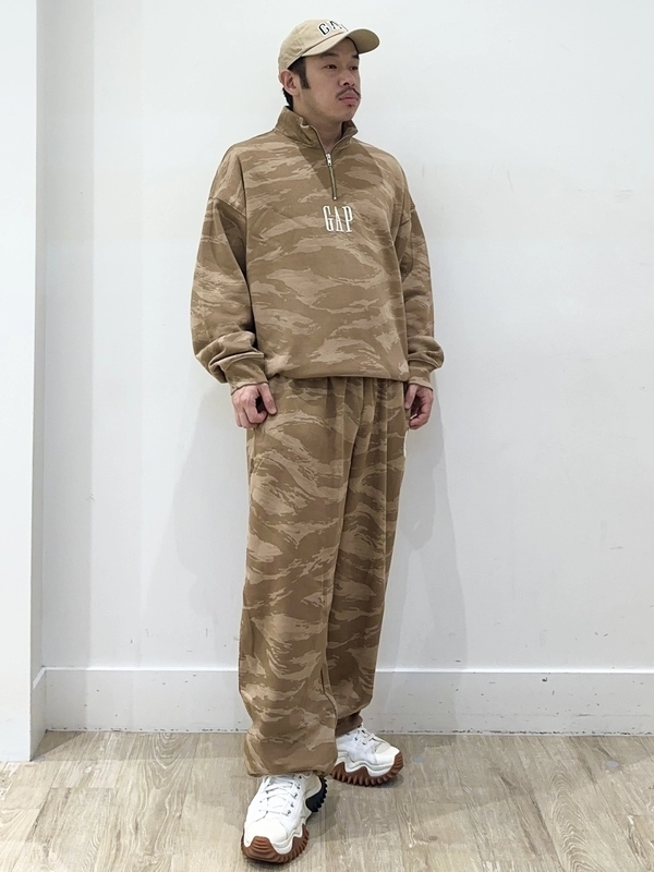 【バズりセットアップ】迷彩セットアップコーデ