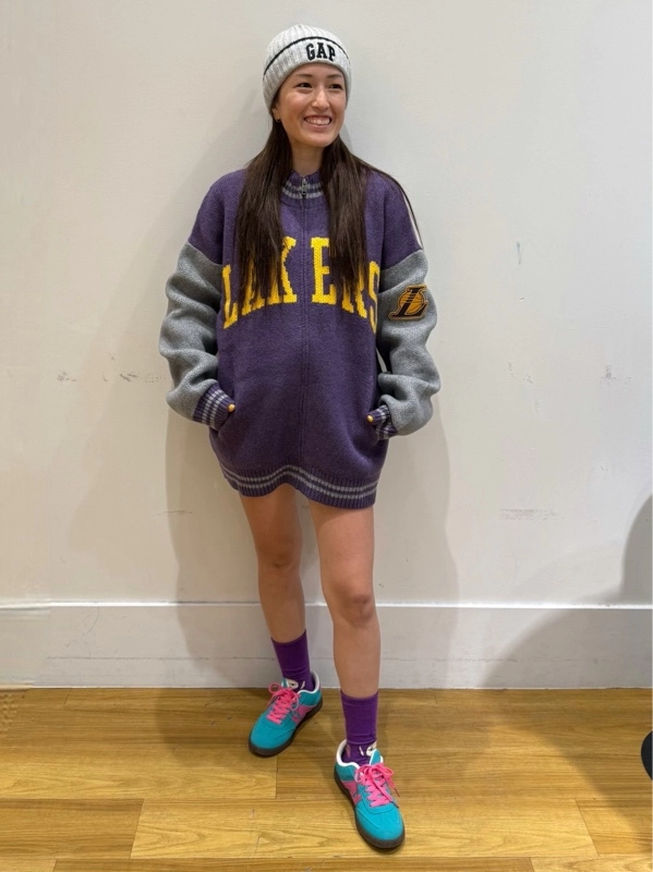 NBAコラボ新作‼︎】ジップアップセーターのスタイリング | Gap公式