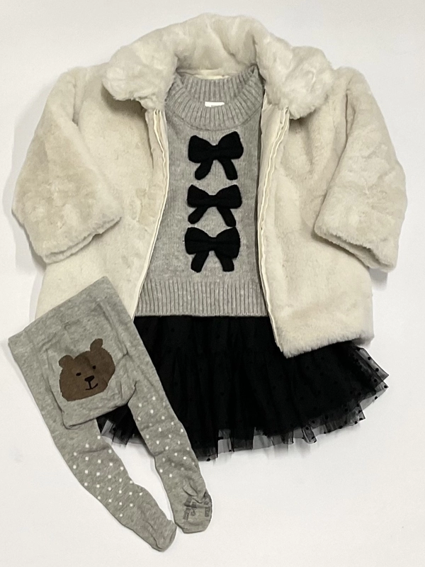 ホリデー☆ふわふわファージャケット