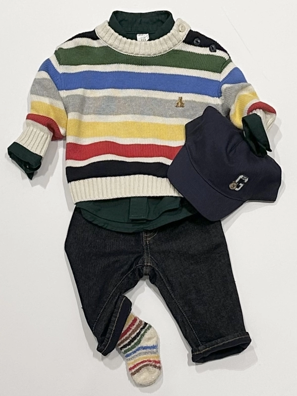 【大人気】カラフルクリスマスコーデ