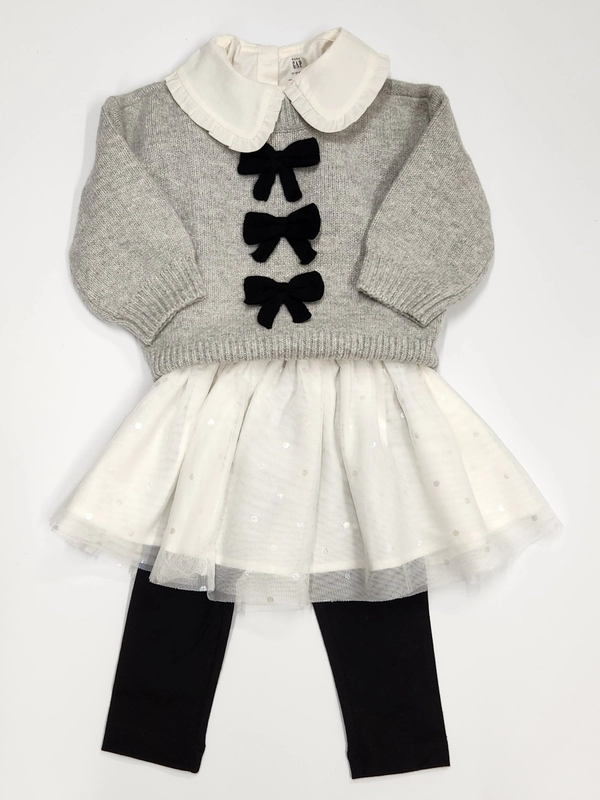 モノトーンでお姉さん気分♪