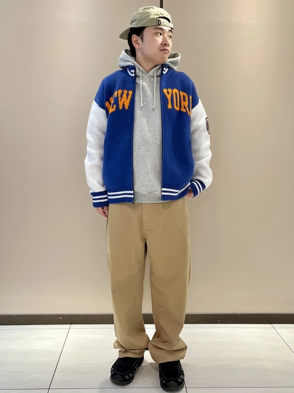 仲間とスポーツ観戦