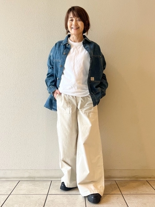 メンズデニムジャケットでゆったりコーデ♪