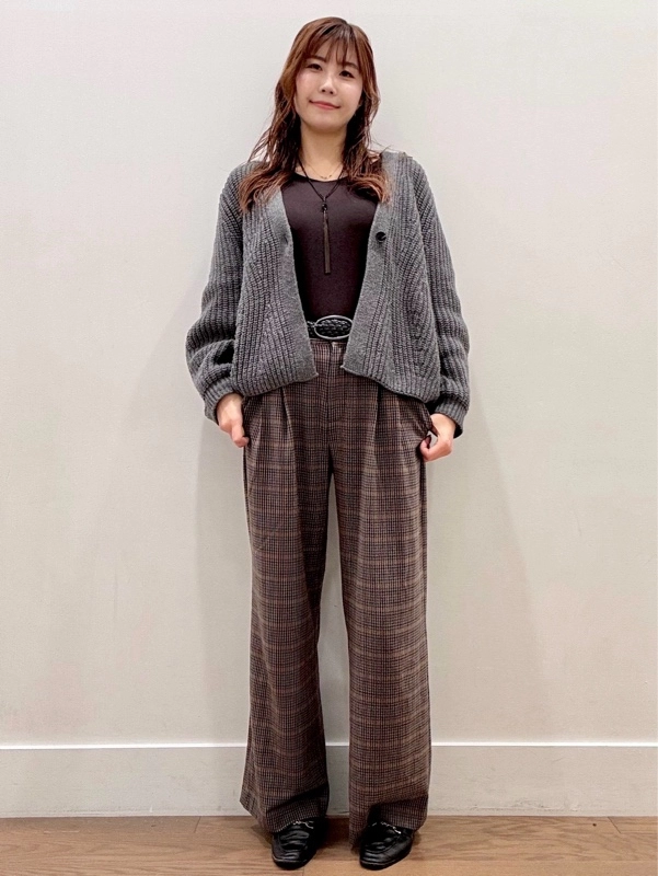 オフィスカジュアルコーデ