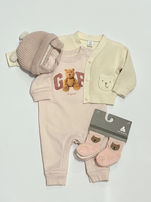 初めての冬はお決まりクマちゃんコーデ！！