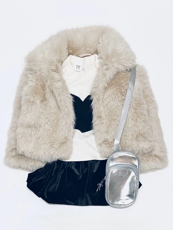 イルミネーションを楽しむ 暖かカジュアルコーデ