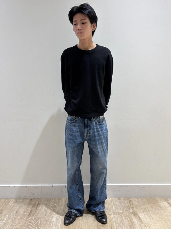 ブーツカットデニム