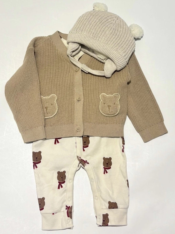 【秋冬】くまちゃんでお散歩コーディネート