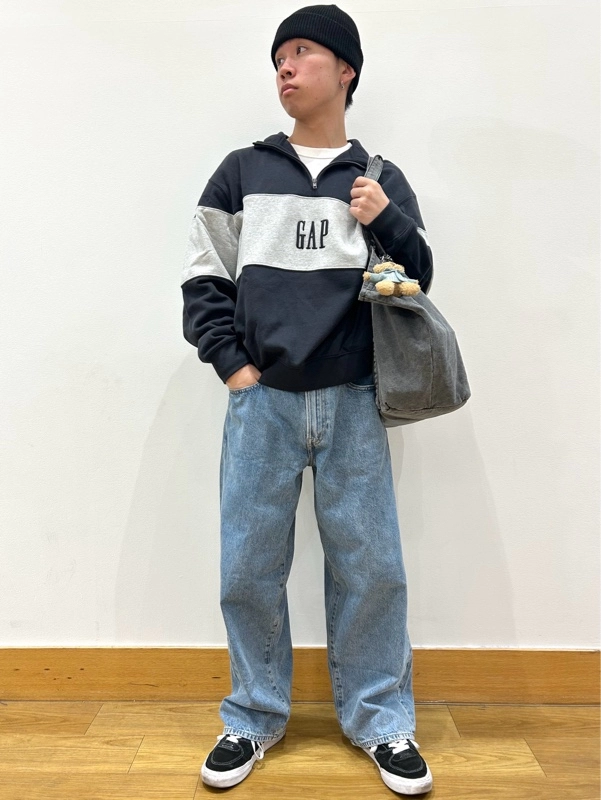 【人気商品】男女問わず着れるハーフジップ