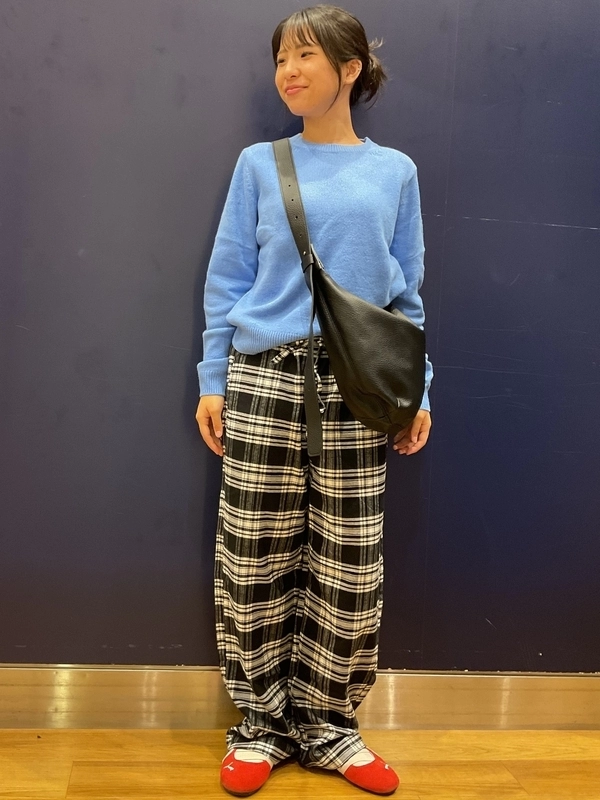 ラフに可愛く大学生コーデ